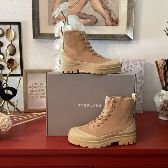 Everlane Canvas Utility Boots - Picture 3 of 7